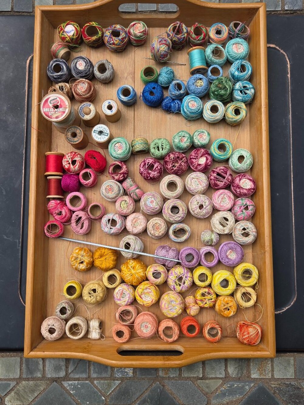 Lot of 100 Vintage DMC J&P Coats Star Tatting Crochet Cotton Thread Mixed Colors